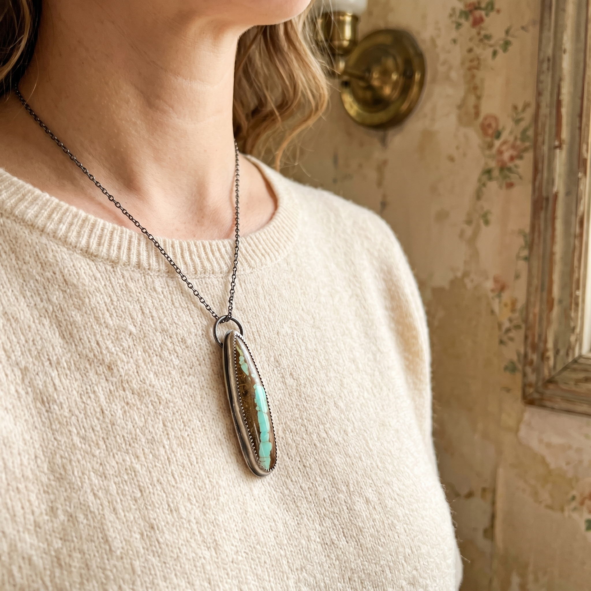 Royston Desert Vein Turquoise Pendant Necklace