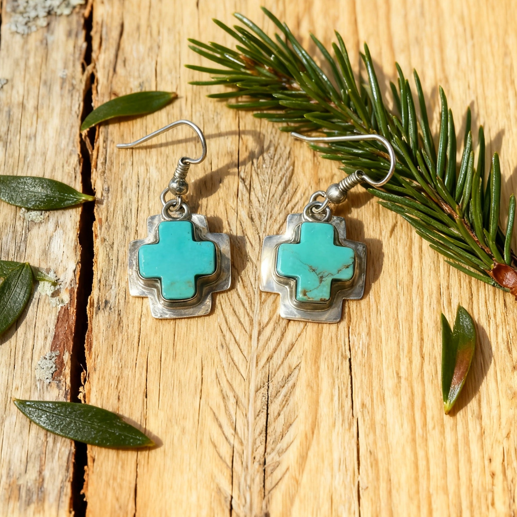 Handcrafted Natural Turquoise Western Style Earrings