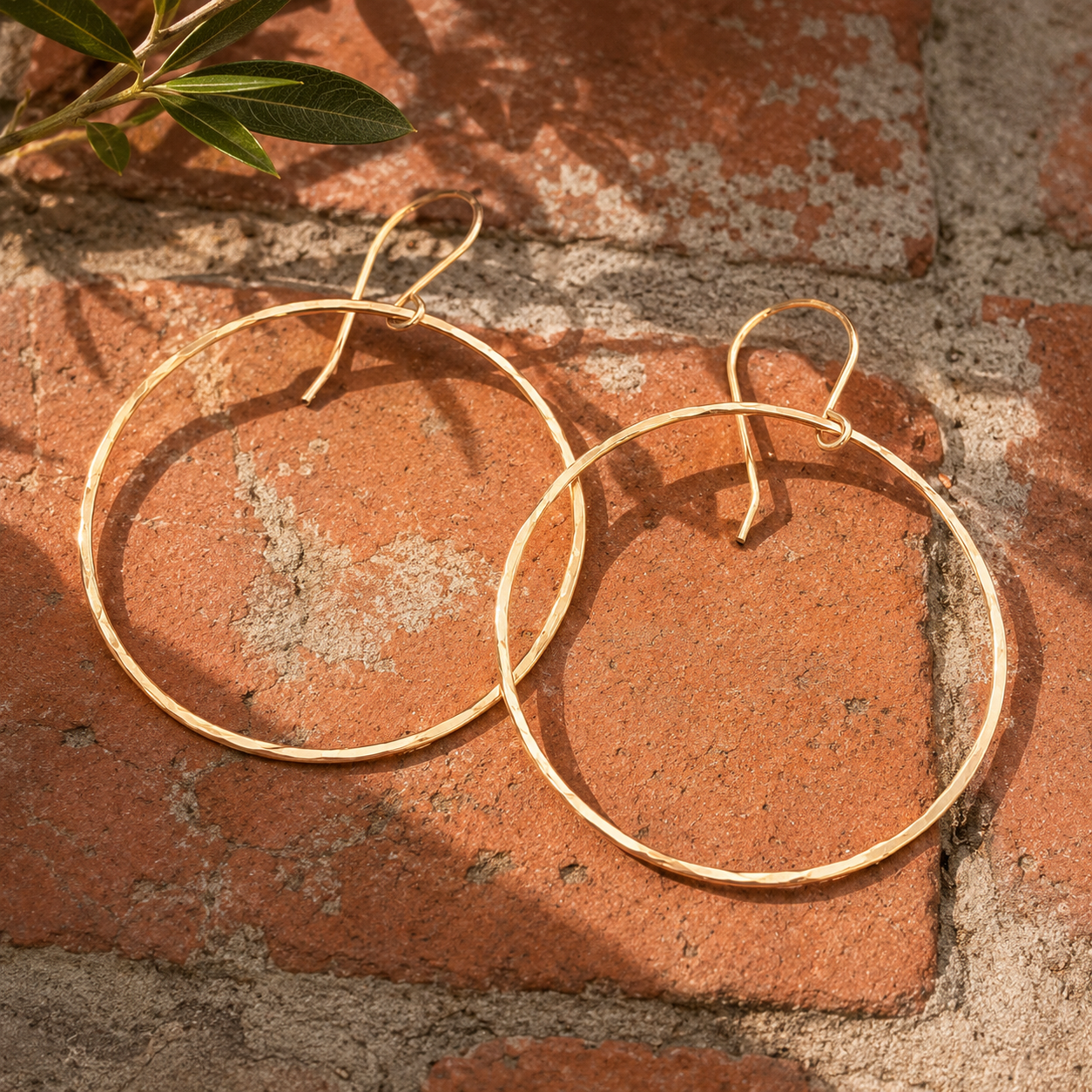 Hammered 18K Gold Hoop Earrings for Women